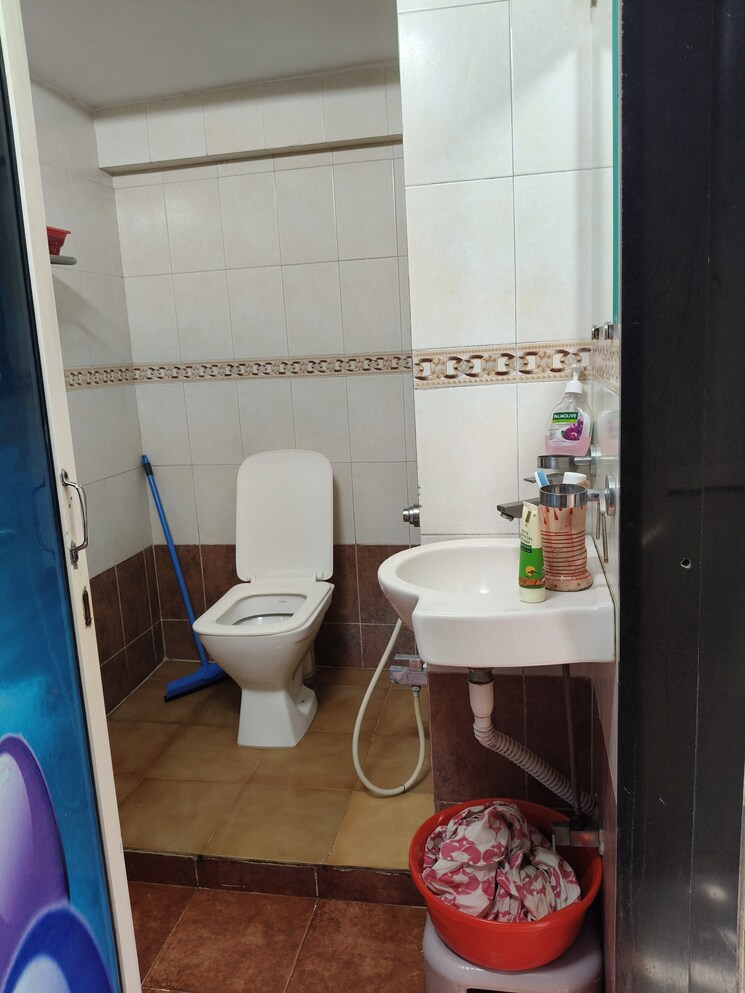 Master Bedroom, eden-woods-complex 2 Bedroom 700 Sq.Ft. Apartment In Manpada Thane 9547741