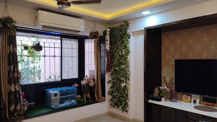 Living Room, hill-palace-chs-ltd 2 Bedroom 730 Sq.Ft. Apartment In Pokhran Road No One Thane 9547736