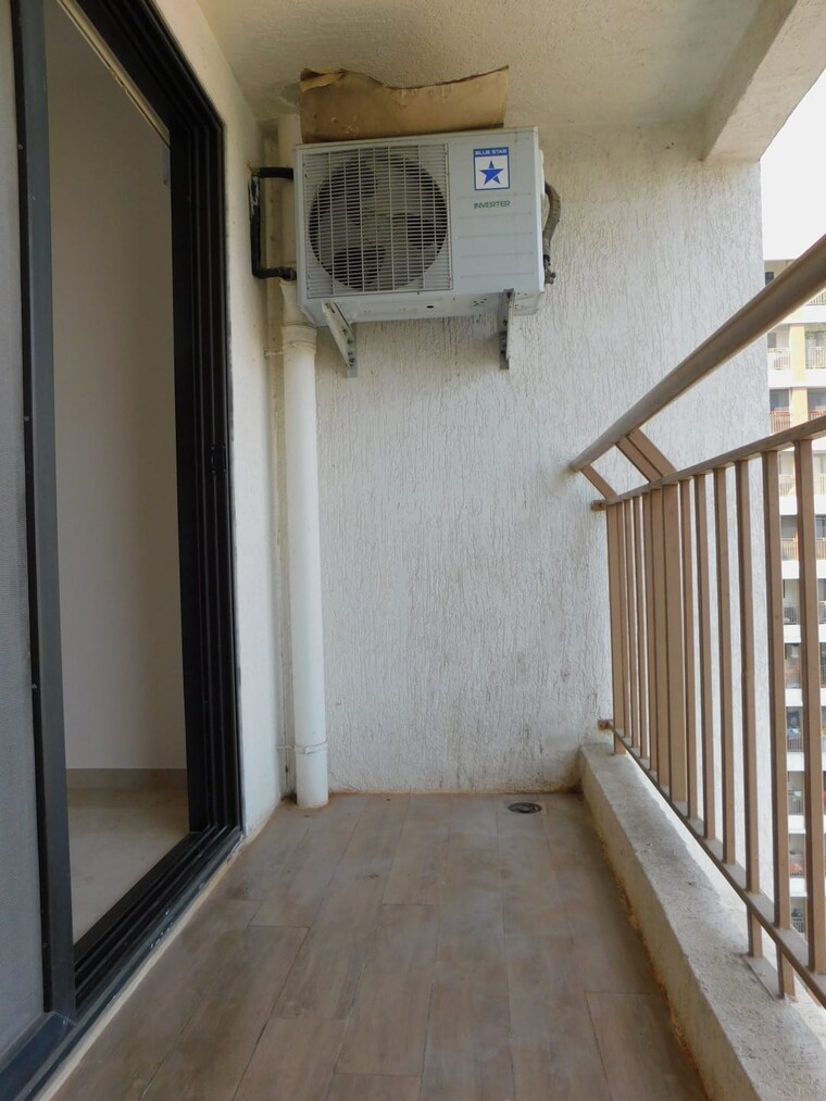 Balcony, micl-aaradhya-parkwood 2 Bedroom 660 Sq.Ft. Apartment In Mira Road Thane 9547777