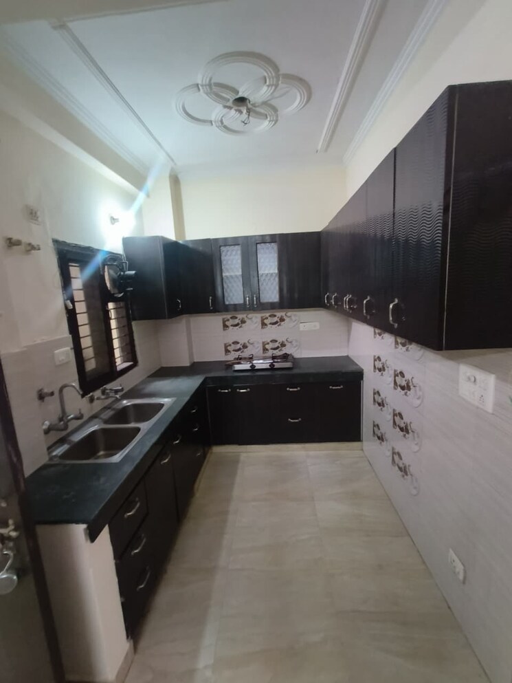 Kitchen, housing-board-colony-sector-51 2 Bedroom 1200 Sq.Ft. Builder Floor In Sector 51 Gurgaon 9547852