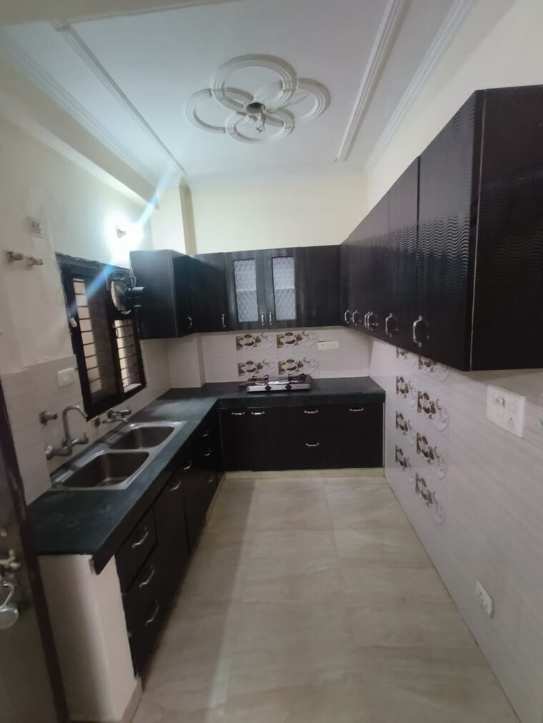 Kitchen, housing-board-colony-sector-51 2 Bedroom 1200 Sq.Ft. Builder Floor In Sector 51 Gurgaon 9547852