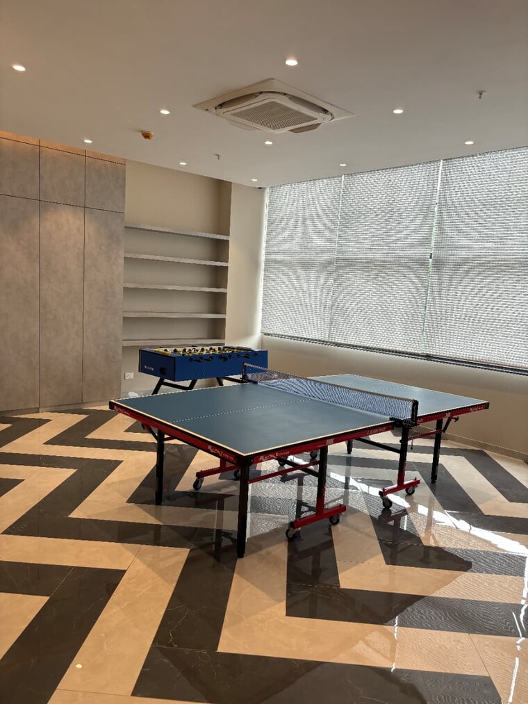 Team Area, oberoi-eternia 3 Bedroom 912 Sq.Ft. Apartment In Mulund West Mumbai 9548006