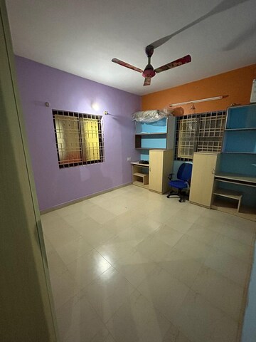 Room in 2 BHK Apartment at Judicial Layout – for Rent