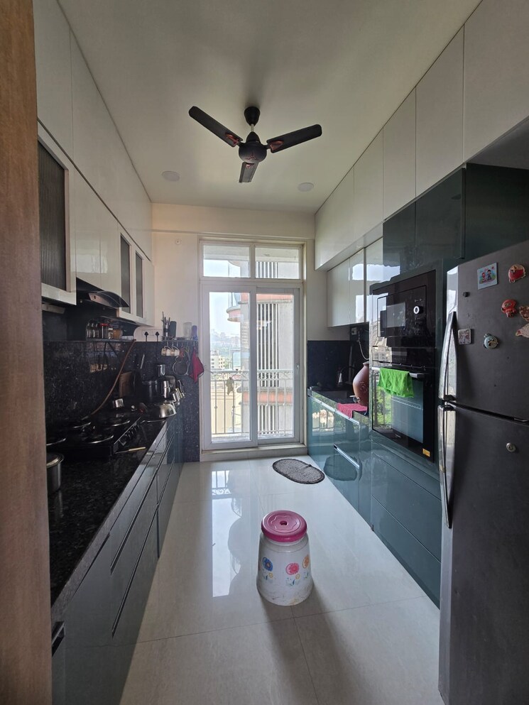 Kitchen, vijay-orion-iii 3 Bedroom 2140 Sq.Ft. Apartment In Kavesar Thane 9548049