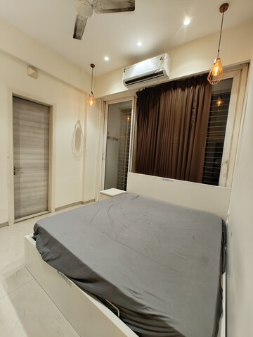 Master Bedroom in 3 BHK Apartment at Progressive Group Highness, Sanpada – for Rent