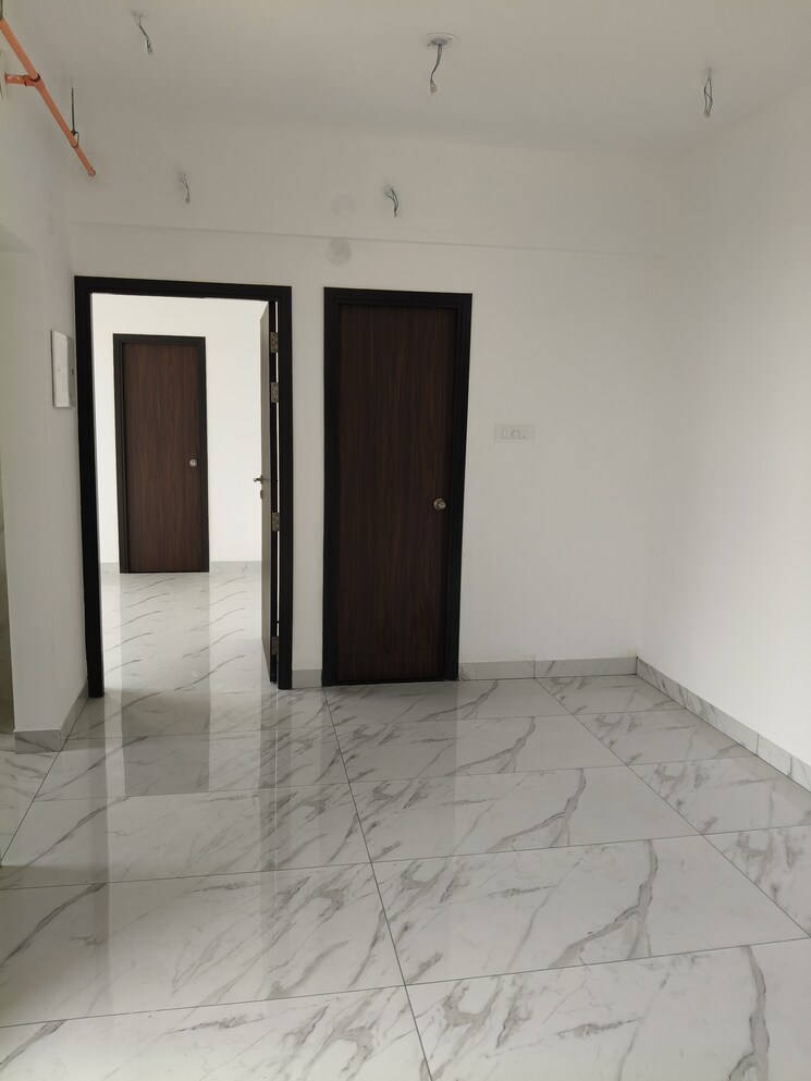 Room, raymond-ten-x-vibes 1 Bedroom 450 Sq.Ft. Apartment In J K Gram Thane 9548232
