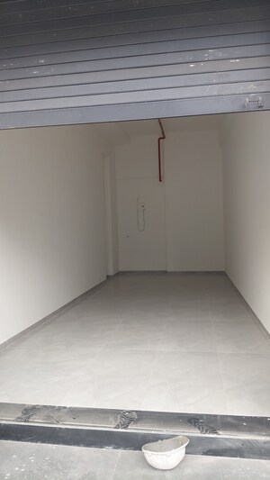  Showroom For Rent in The Wadhwa Solitaire, Kolshet Road