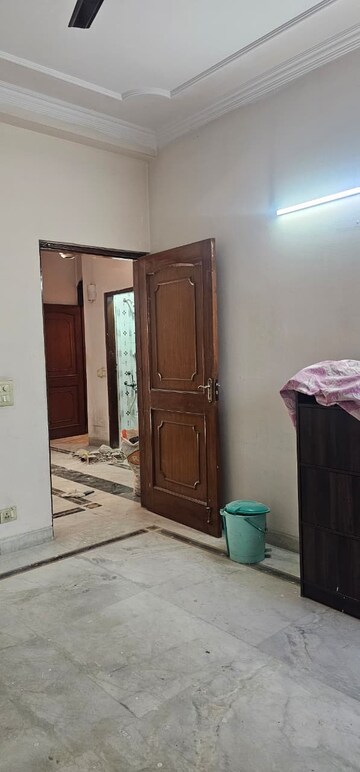 3 BHK Builder Floor For Rent in Sector 45