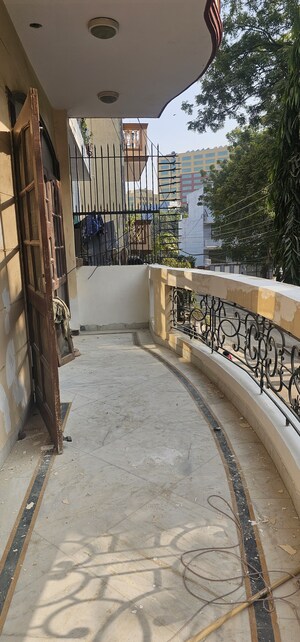 Balcony in 3 BHK Builder Floor at Sector 45 – for Rent