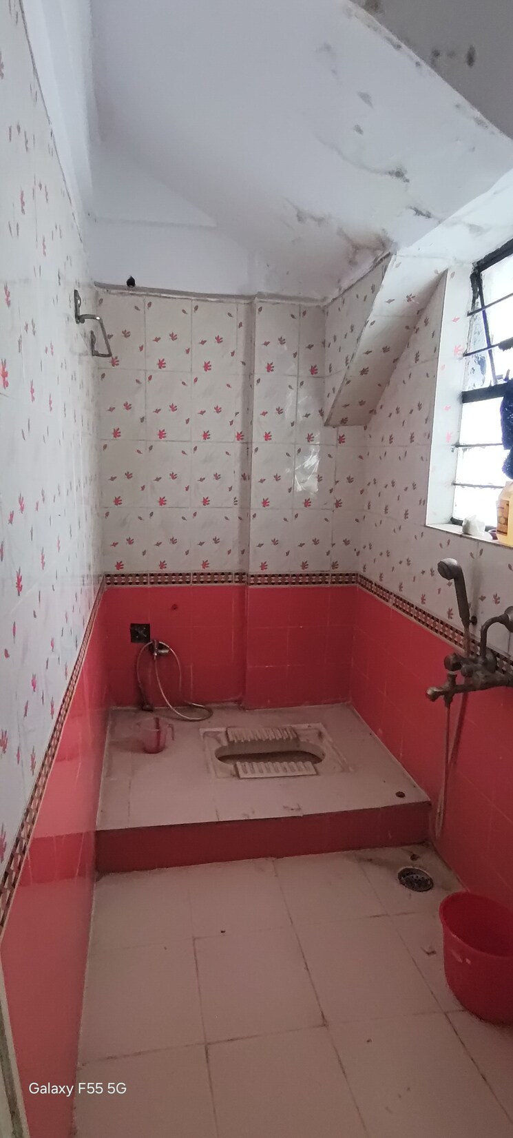 Bathroom, warje 2 Bedroom 1500 Sq.Ft. Apartment In Warje Pune 9548276