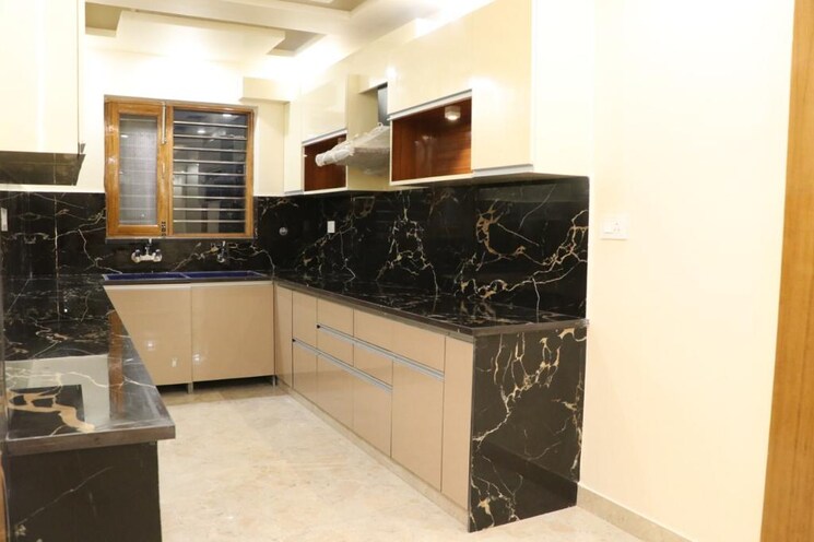 Kitchen, bptp-park-elite-floors 3 Bedroom 250 Sq.Yd. Builder Floor In Sector 85 Faridabad 9548267