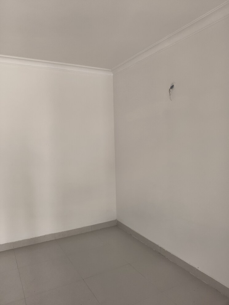 Room, zara-aavaas 2 Bedroom 762 Sq.Ft. Apartment In Sector 104 Gurgaon 9548261