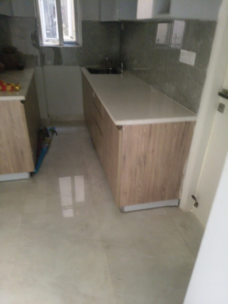 Bathroom, zara-aavaas 2 Bedroom 762 Sq.Ft. Apartment In Sector 104 Gurgaon 9548261