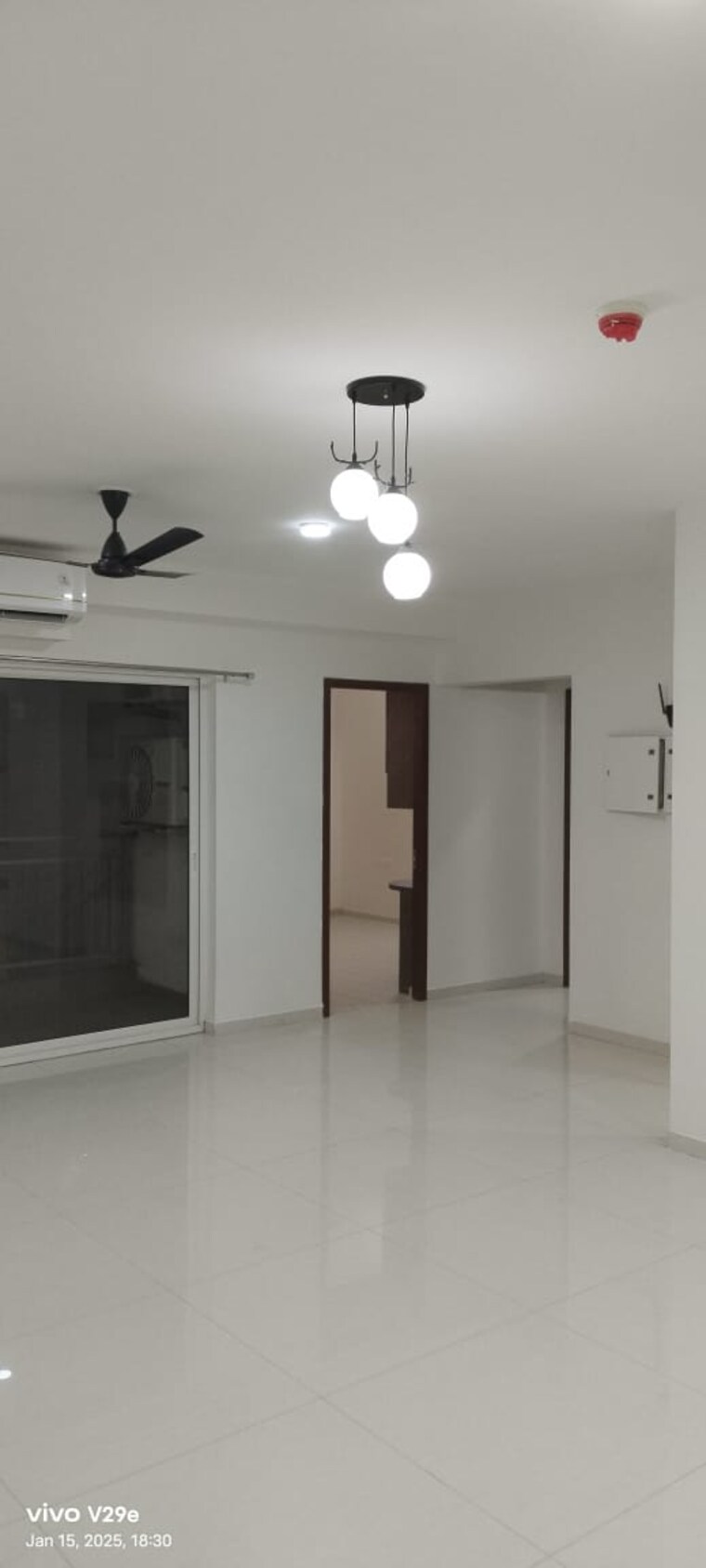 Room, hero-homes-gurgaon 2 Bedroom 1100 Sq.Ft. Apartment In Sector 104 Gurgaon 9548325