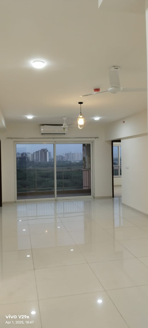 2 BHK Apartment For Rent in Hero Homes Gurgaon