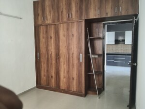 Furnished Amenities in 3 BHK Apartment at Mahagun Mywoods, Sector 16c Greater Noida – for Rent