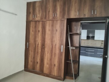 Furnished Amenities in 3 BHK Apartment at Mahagun Mywoods, Sector 16c Greater Noida – for Rent