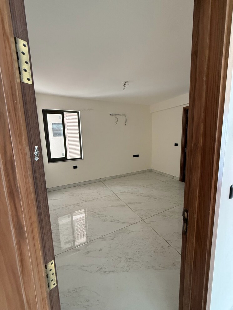 Room, shree-luxurio-75-residences 3 Bedroom 2420 Sq.Ft. Apartment In Serilingampally Hyderabad 9548344