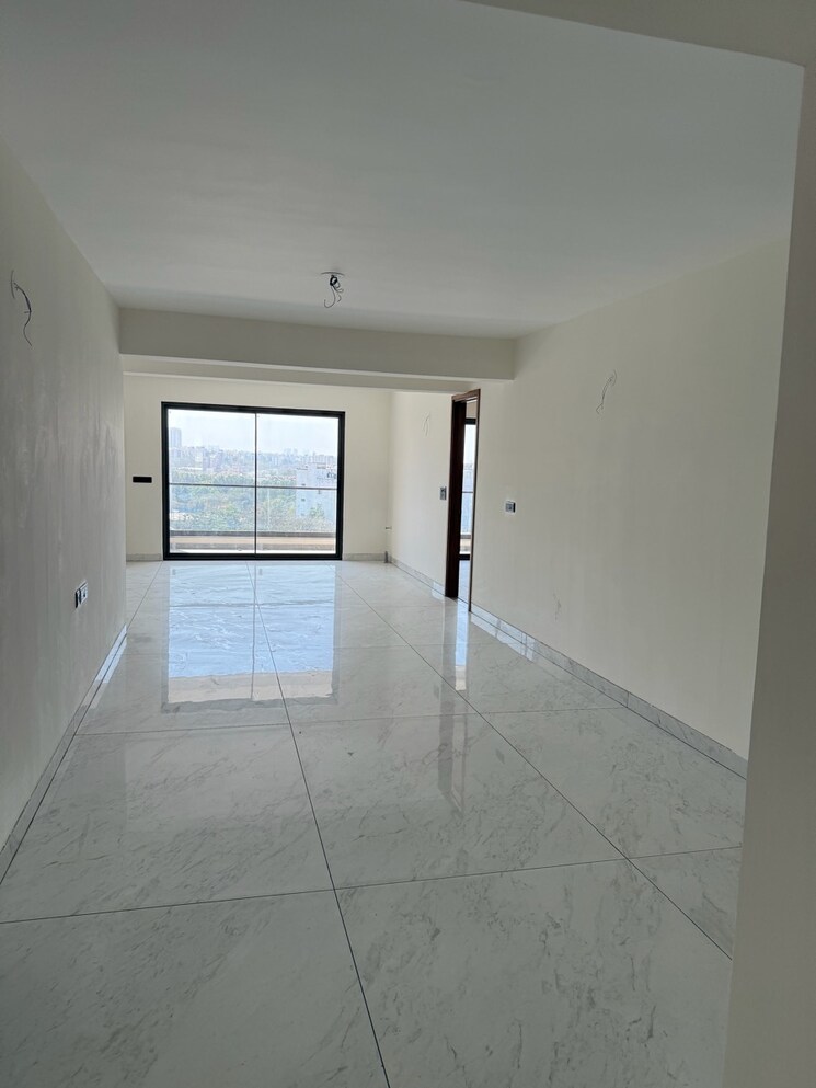 Room, shree-luxurio-75-residences 3 Bedroom 2420 Sq.Ft. Apartment In Serilingampally Hyderabad 9548344