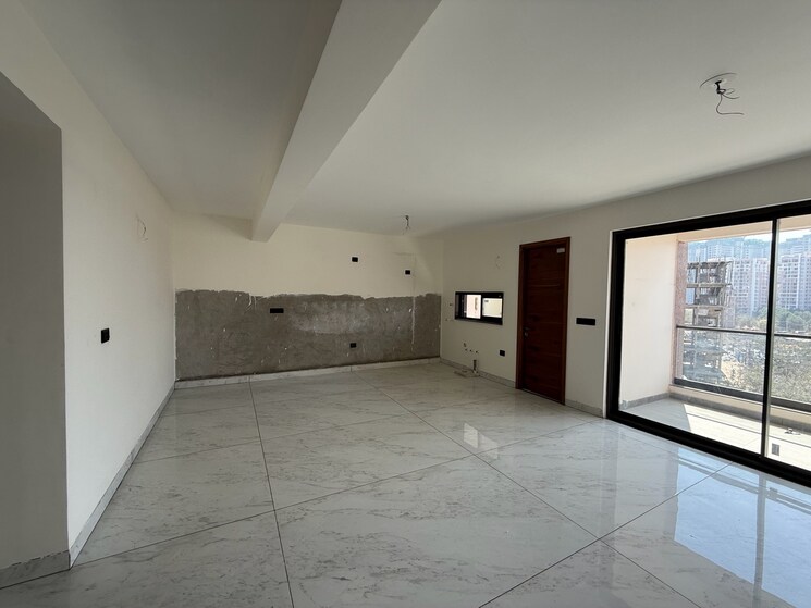 Room, shree-luxurio-75-residences 3 Bedroom 2420 Sq.Ft. Apartment In Serilingampally Hyderabad 9548344