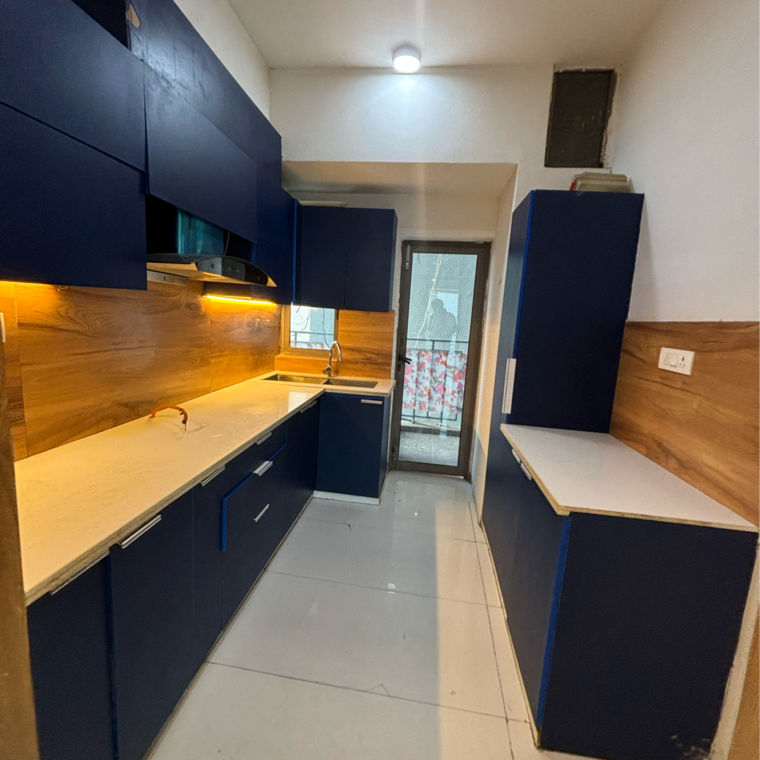 Kitchen, paras-dews 3.5 Bedroom 1985 Sq.Ft. Apartment In Panwala Khusropur Gurgaon 9548392