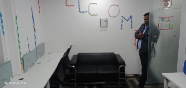 undefined, sector 63 Commercial Office Space 850 Sq.Ft. In Sector 63 Noida 9548395