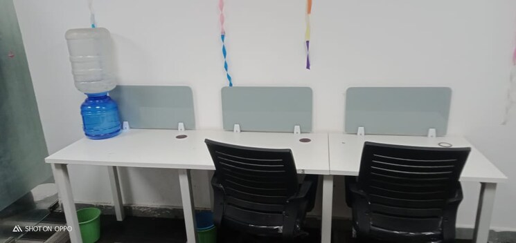 Team Area, sector 63 Commercial Office Space 850 Sq.Ft. In Sector 63 Noida 9548395