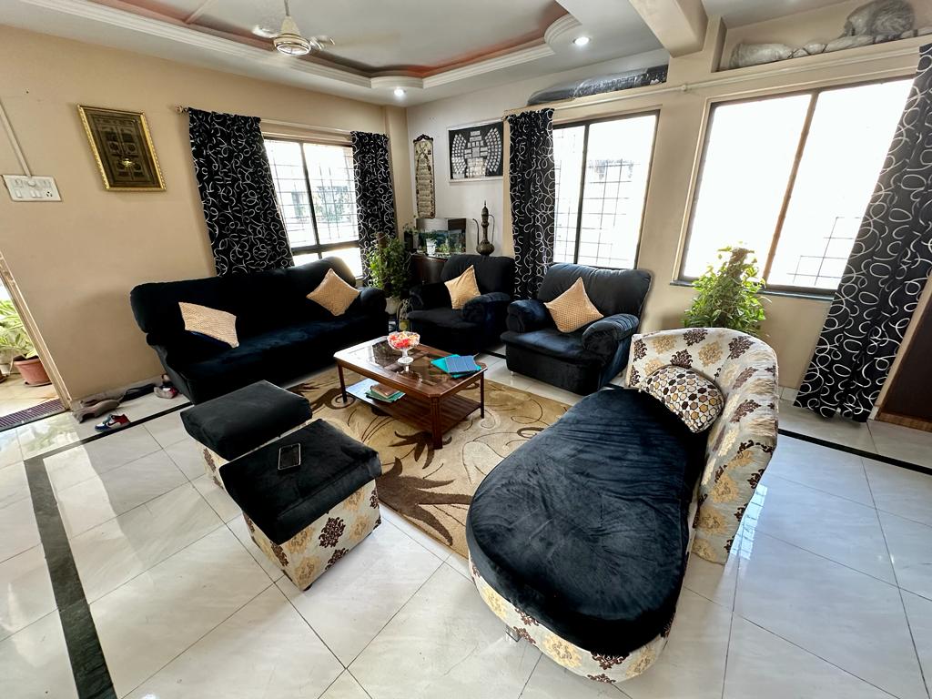 2.5 BHK + Extra Room Apartment For Rent in 3bhk Flat On Rent New Kal