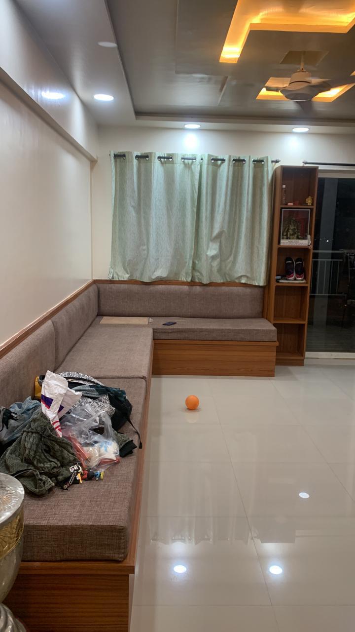 2 BHK Apartment For Rent in Oxford Paradise