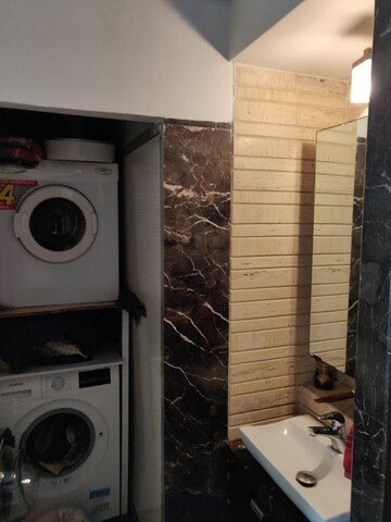 Bathroom in 1 BHK Apartment at Prem Court CHS, Peddar Road – for Rent