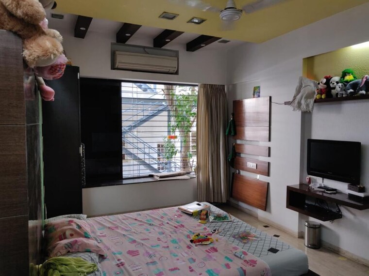 Bedroom, prem-court-chs 1 Bedroom 500 Sq.Ft. Apartment In Peddar Road Mumbai 9548432