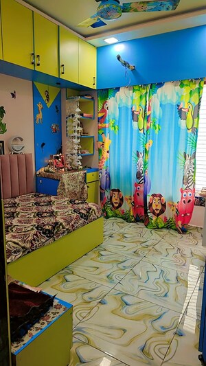 Bedroom in 2 BHK Apartment at Paldi – for Rent