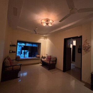 2 BHK Apartment For Rent in Karnani Gyan Ghar, Khar West