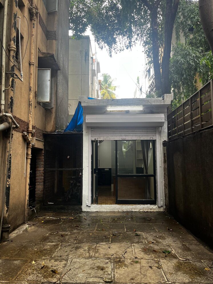 Exterior View, deccan gymkhana Commercial Office Space 260 Sq.Ft. In Deccan Gymkhana Pune 9548508