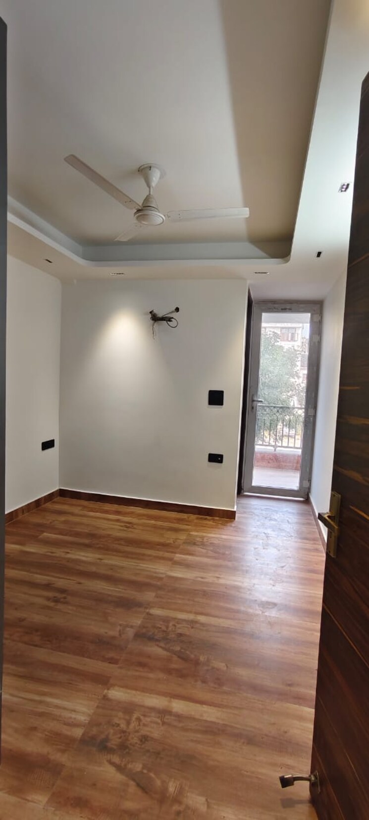 Room, saket 3 Bedroom 1450 Sq.Ft. Builder Floor In Saket Delhi 9548565