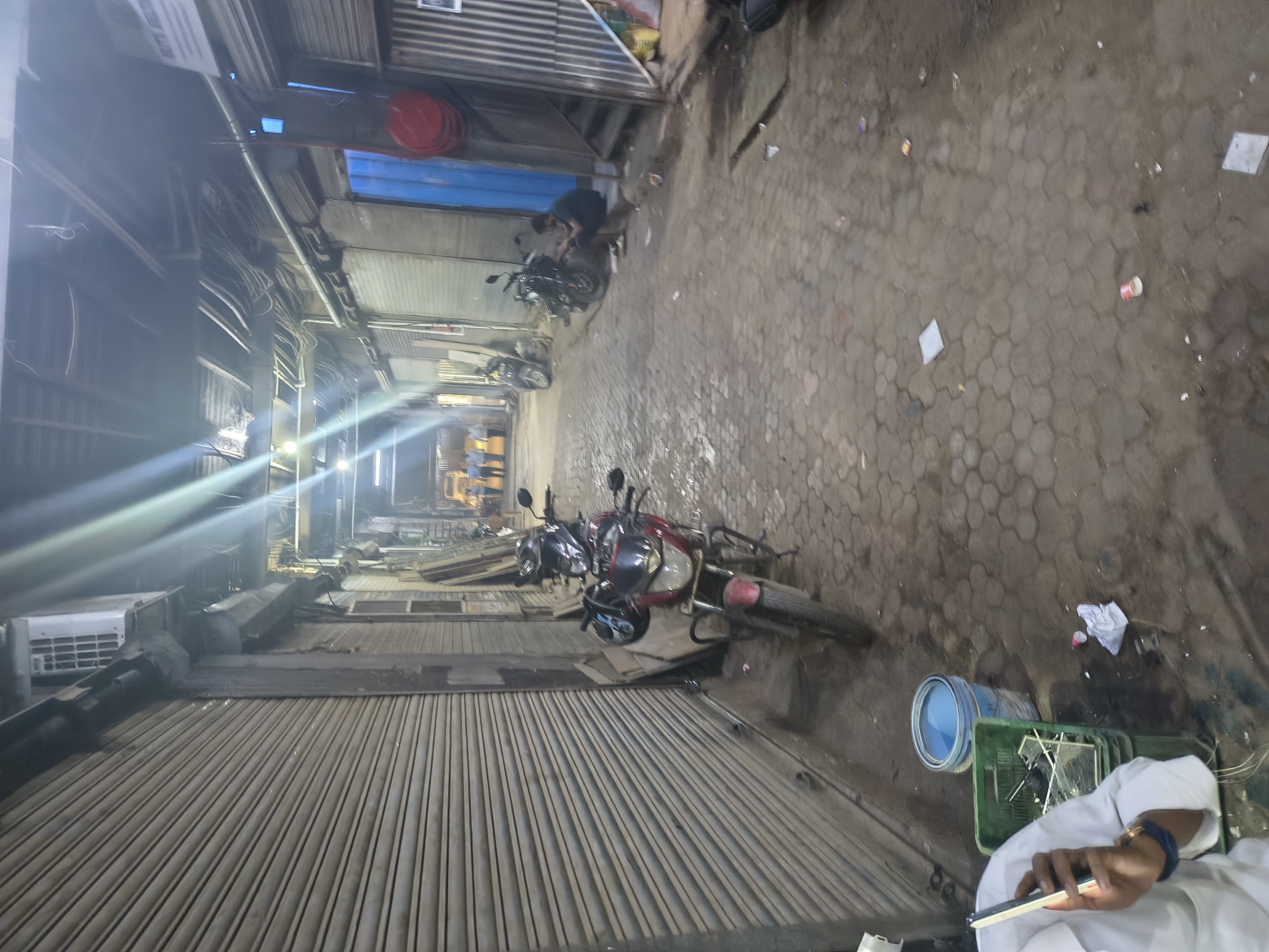 Warehouse For Rent in Sion Kurla Lbs Road Moham