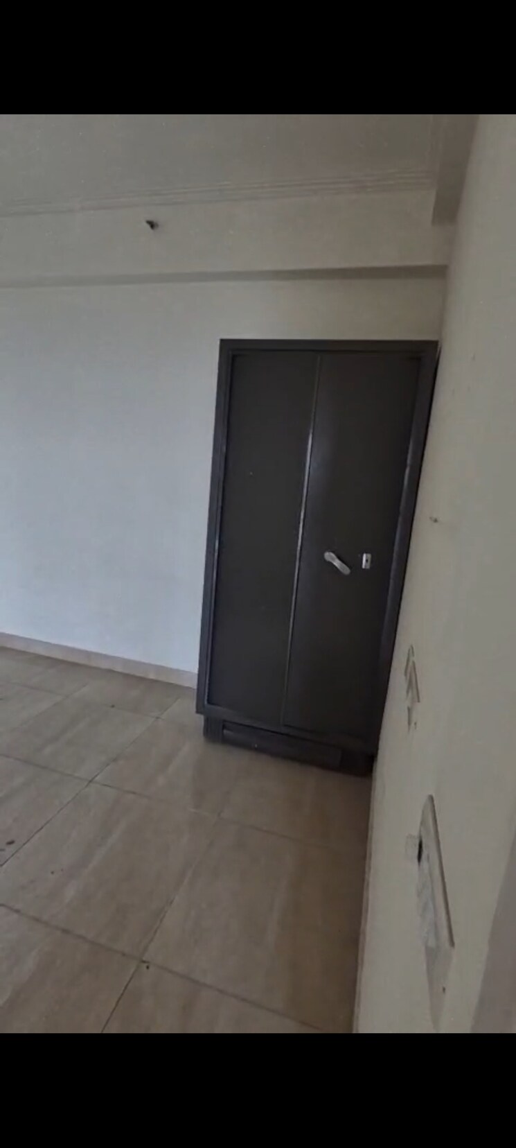 Room, gaur-city-2-14th-avenue 1 Bedroom 550 Sq.Ft. Apartment In Sector 16c Greater Noida Greater Noida 9548602