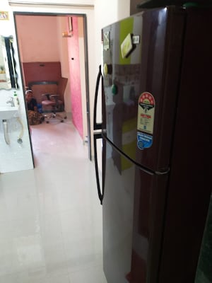 Building Lobby in 1 BHK Apartment at Naya Oriental CHS, Borivali West – for Rent