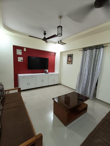 Team Area in 3 BHK Apartment at Damani CHS, Naupada – for Rent