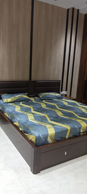 Bedroom in 3 BHK Builder Floor at Sector 10 – for Rent