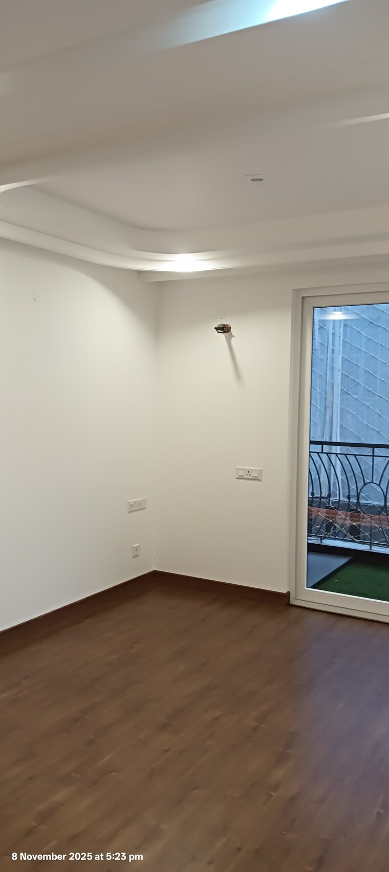 Room, sector 17 3 Bedroom 1800 Sq.Ft. Builder Floor In Sector 17 Panchkula 9548649