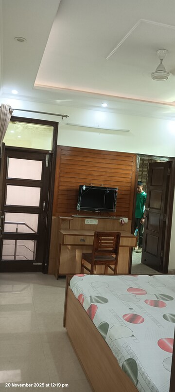 Bedroom in 1 RK Independent House at Sector 10 – for Rent