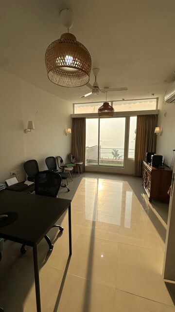 Master Bedroom in 6 BHK Villa at Juhu – for Rent