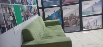 Bedroom in  Office Space at Alkapuri – for Rent