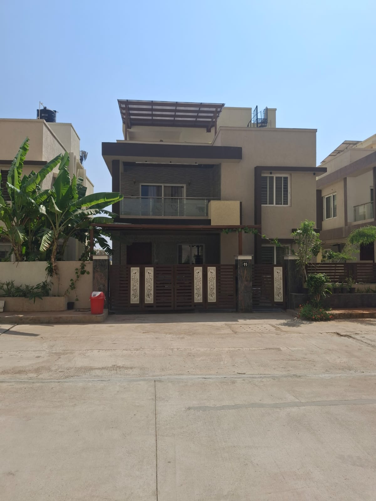 5 BHK + Pooja Room 4000 Sq.Ft. Villa in Induscrest Apartment Complex