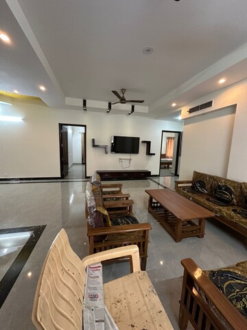 Living Room in 4 BHK Builder Floor at Sector 15 – for Rent
