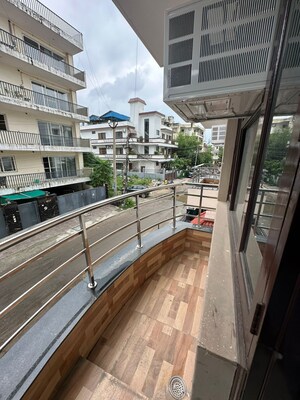 Balcony in 4 BHK Builder Floor at Sector 15 – for Rent