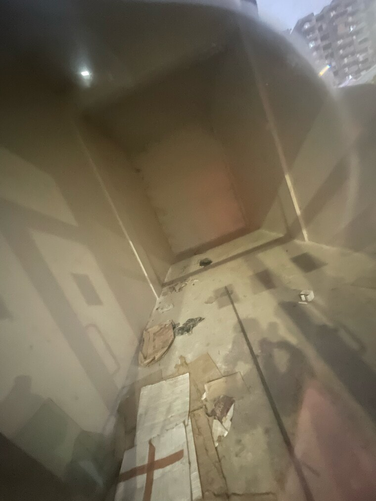 Bathroom, conscient-habitat-78 Commercial Shop 355 Sq.Ft. In Faridpur Faridabad 9548723