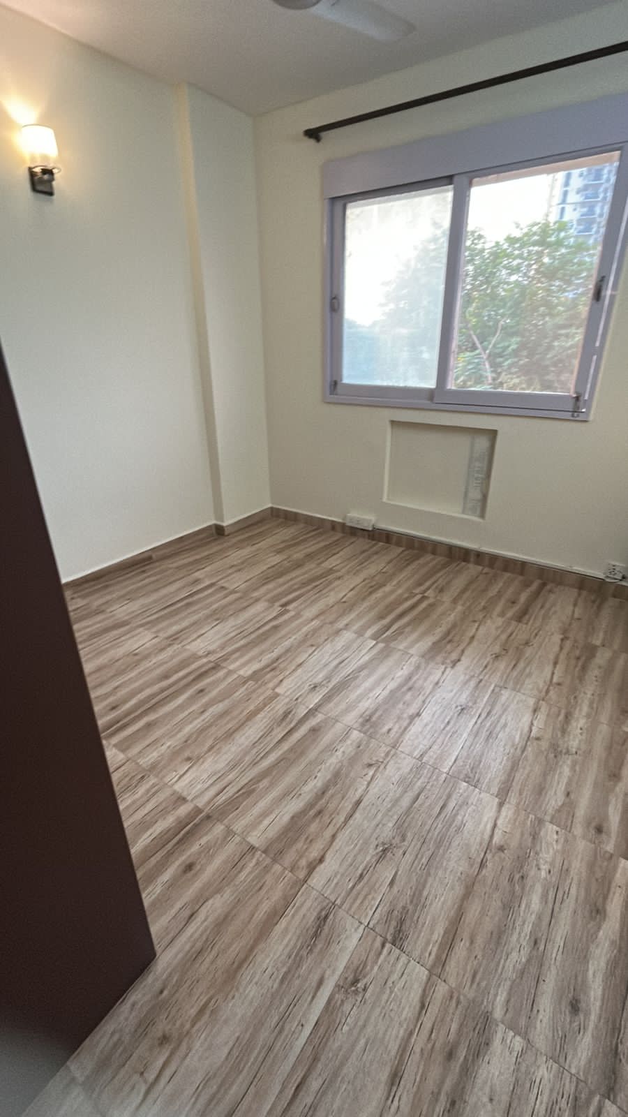 4 BHK Apartment For Rent in DLF Oakwood Estate