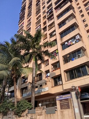 2 BHK Apartment For Rent in Bonaventure Tower, Dahisar West